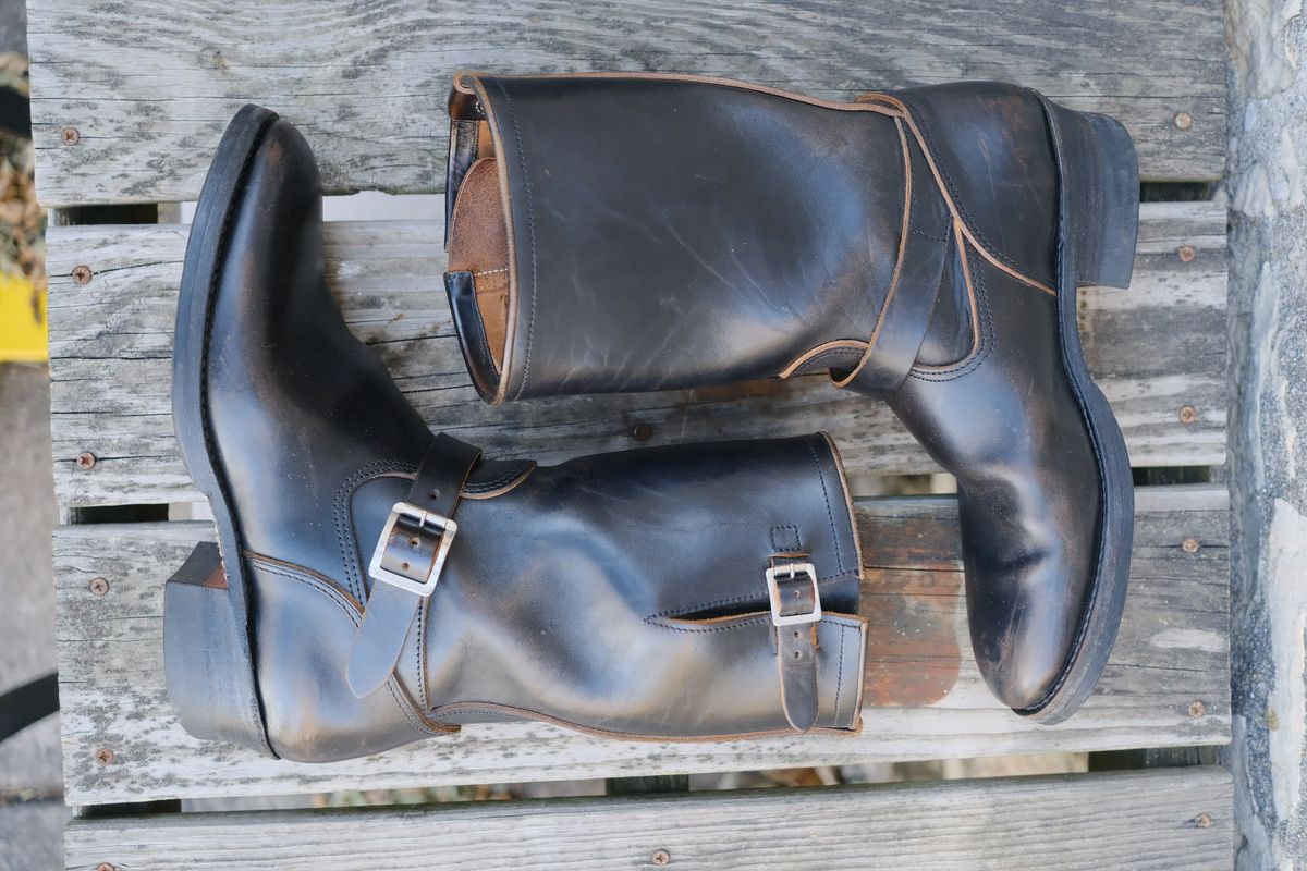 Photo by RobinsonCrusoe on April 23, 2026 of the Attractions BILTBUCK Lot 444 in Black Italian Horsebutt.