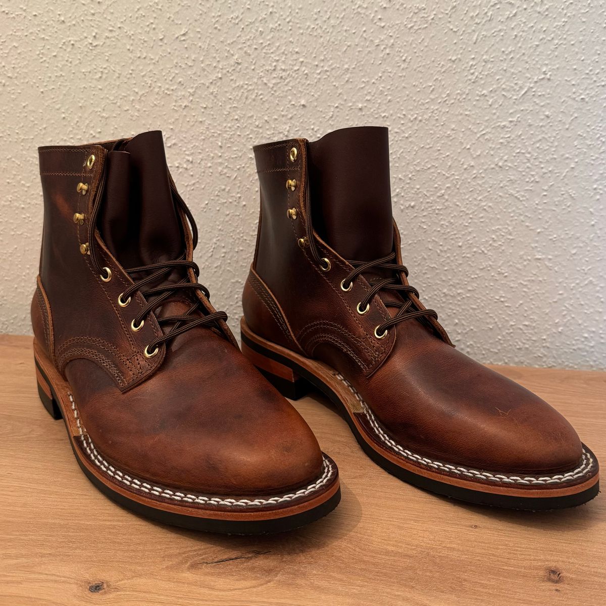 Photo by Hans_Waldmann on September 11, 2025 of the Nicks x Parkhurst V3 in Italian Brown Cypress.