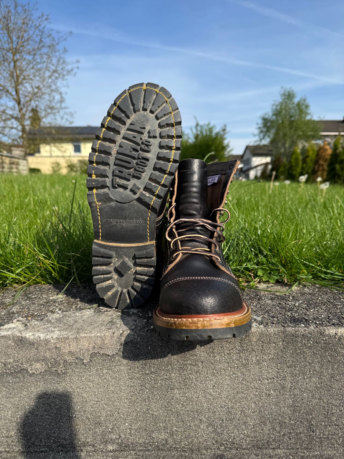 Photo by Hans_Waldmann on April 27, 2025 of the Truman Upland Boot in Horween Black Waxed Flesh.