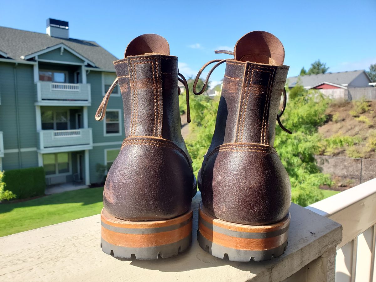 Photo by rey.verde on August 18, 2024 of the Truman Plain Toe Boot in Horween Java Waxed Flesh.