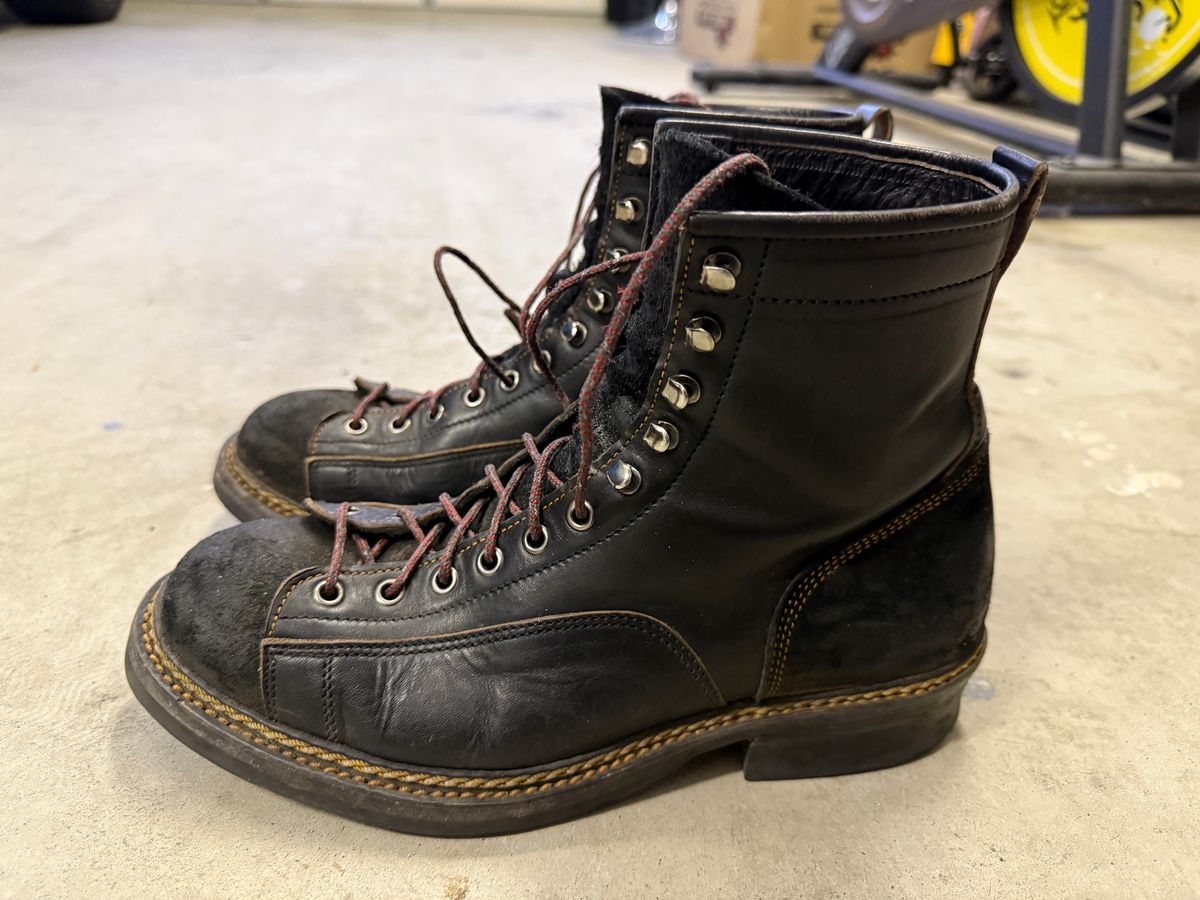 Photo by Civil2010 on April 2, 2025 of the Jakkrabbits 7-Inch Tamarin Boots in Shinki Black Teacore Horsebutt.