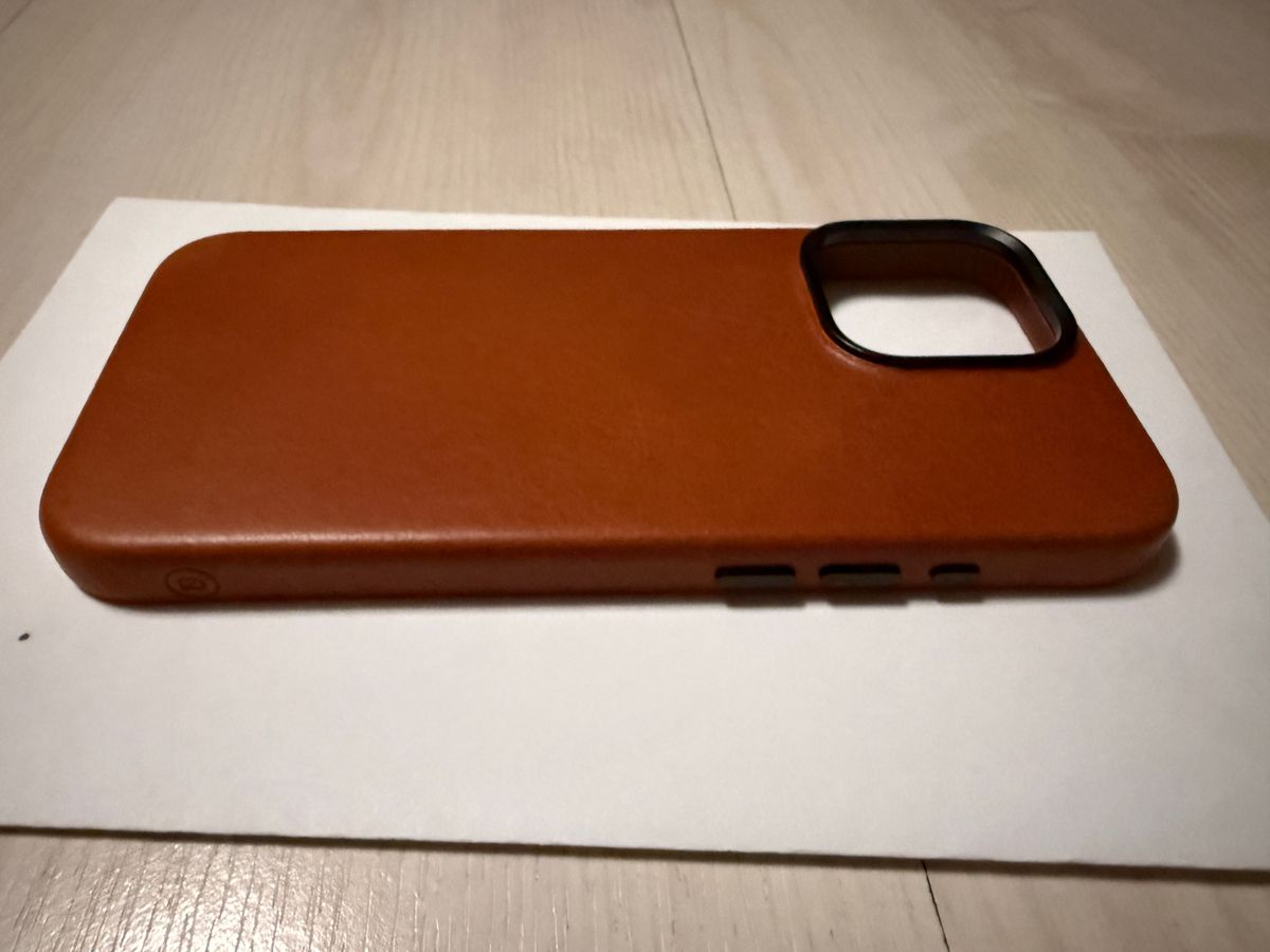 Photo by Civil2010 on October 1, 2025 of the Ryan London iPhone 16 Pro Max Leather Shell in Saddle Brown.