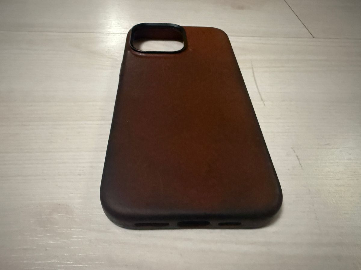 Photo by Civil2010 on February 2, 2026 of the Ryan London iPhone 16 Pro Max Leather Shell in Saddle Brown.