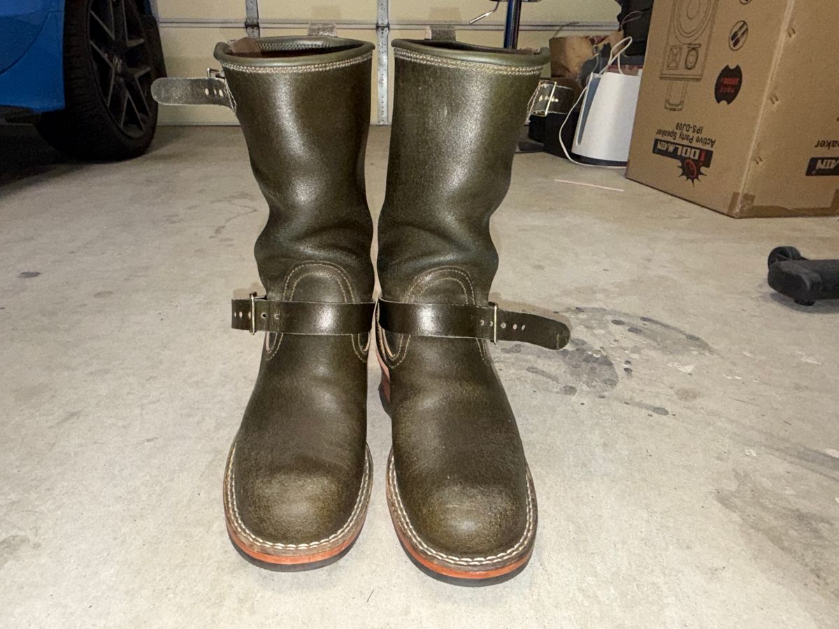 Photo by Civil2010 on November 3, 2025 of the Nicks Brakeman in Horween Greener Pastures Waxed Flesh.