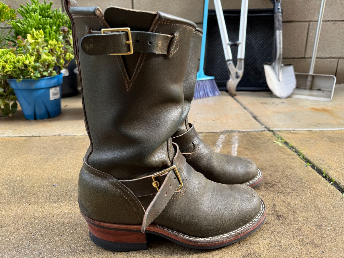 Photo by Civil2010 on January 4, 2026 of the Nicks Brakeman in Horween Greener Pastures Waxed Flesh.