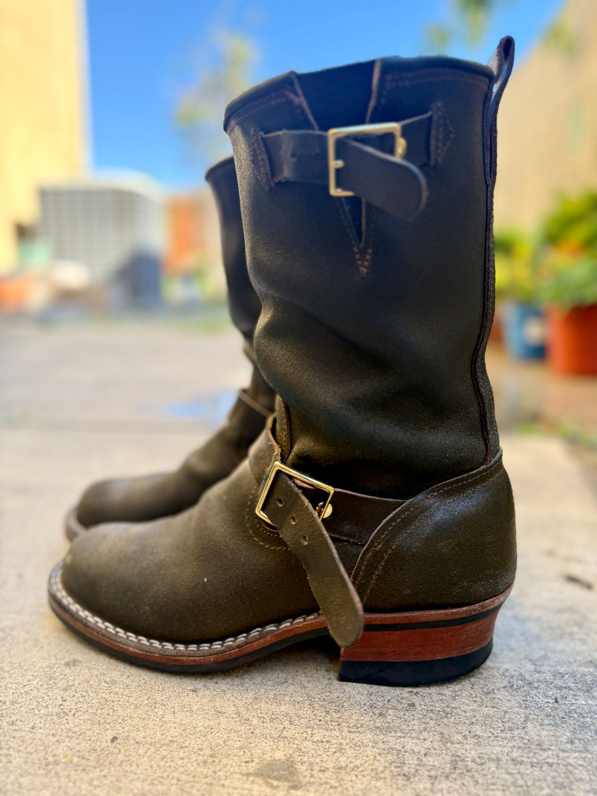 Photo by Civil2010 on March 1, 2026 of the Nicks Brakeman in Horween Greener Pastures Waxed Flesh.