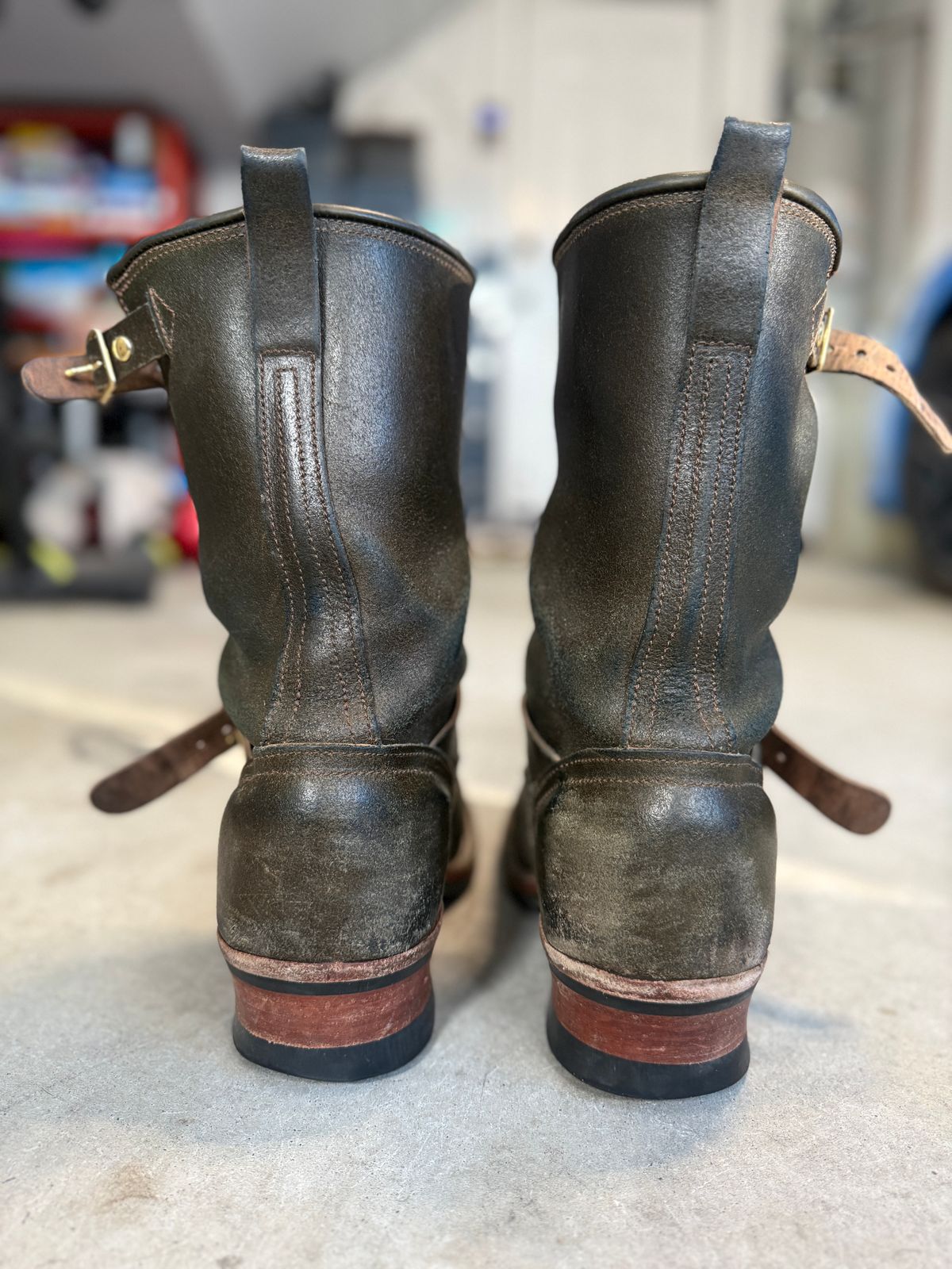 Photo by Civil2010 on April 3, 2026 of the Nicks Brakeman in Horween Greener Pastures Waxed Flesh.