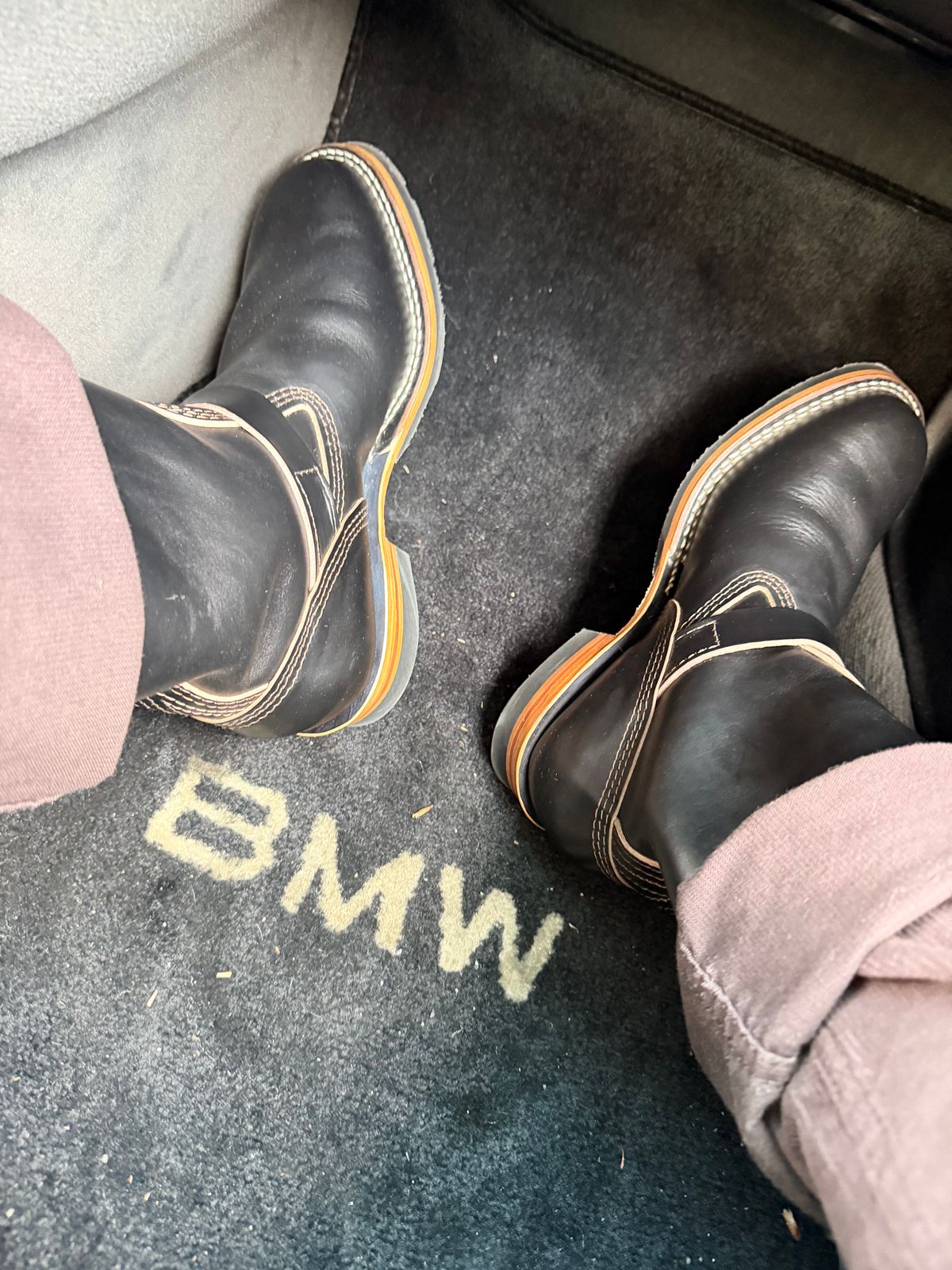 Photo by therealg3173agustin on February 26, 2026 of the Wesco Mister Lou in Horween Black Teacore Chromexcel.