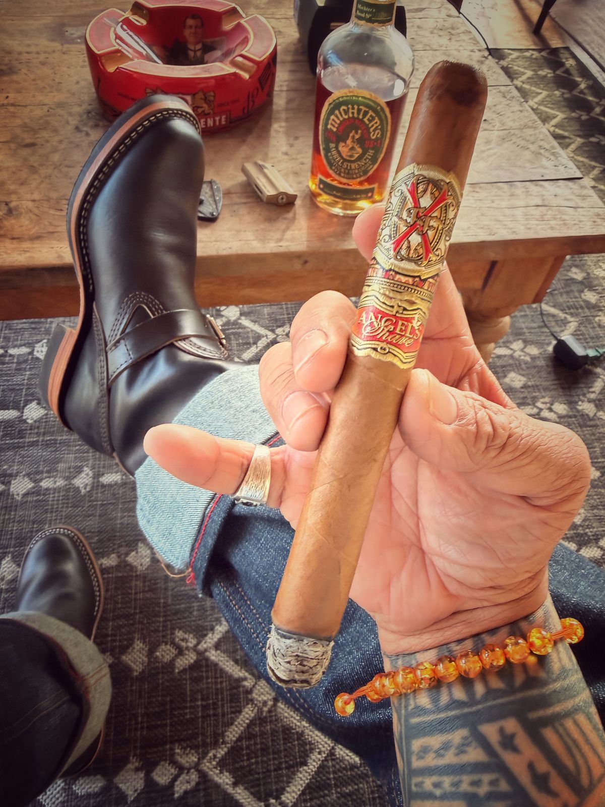 Photo by therealg3173agustin on February 28, 2026 of the Wesco Mister Lou in Horween Black Teacore Chromexcel.