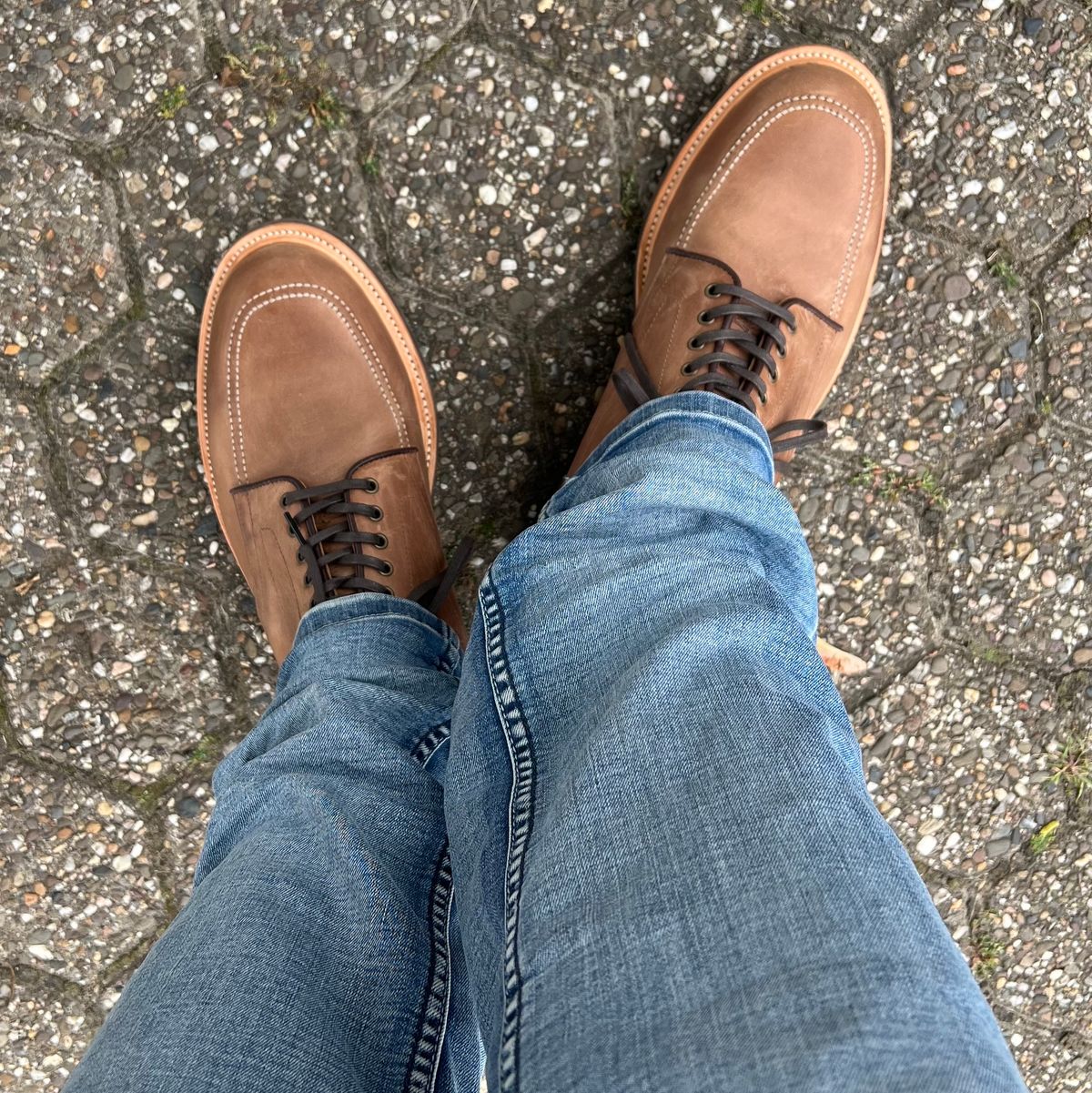 Photo by WhteRbt on August 9, 2024 of the Luoisjiet Indy in Tan Refresh Waxy.