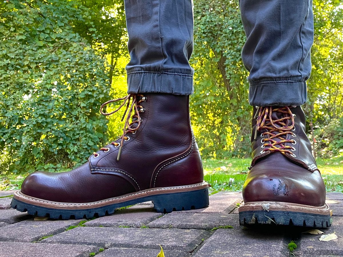 Photo by mrdibs on October 14, 2022 of the Red Wing 4585 Logger in S.B. Foot Briar Oil Slick.