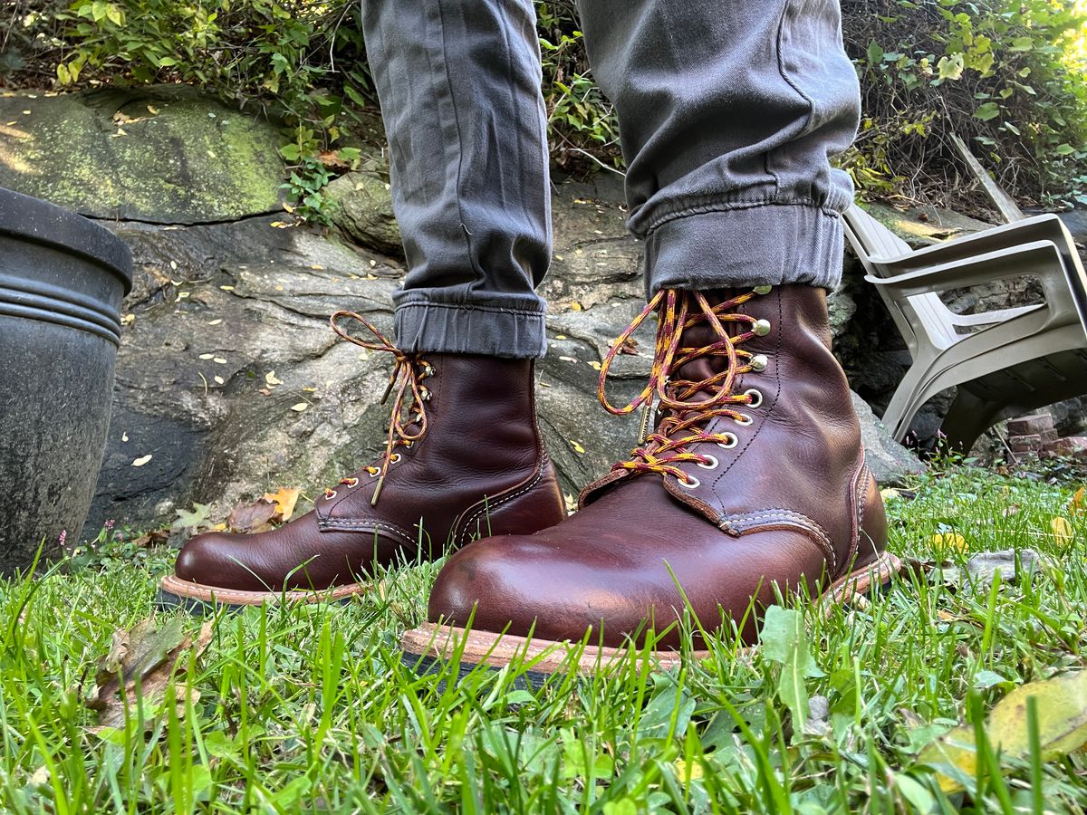 Photo by mrdibs on October 14, 2022 of the Red Wing 4585 Logger in S.B. Foot Briar Oil Slick.