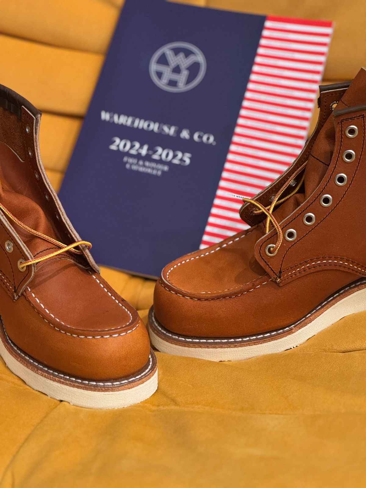Photo by gagaleon on February 21, 2025 of the Red Wing 6-Inch Classic Moc in S.B. Foot Oro Legacy.