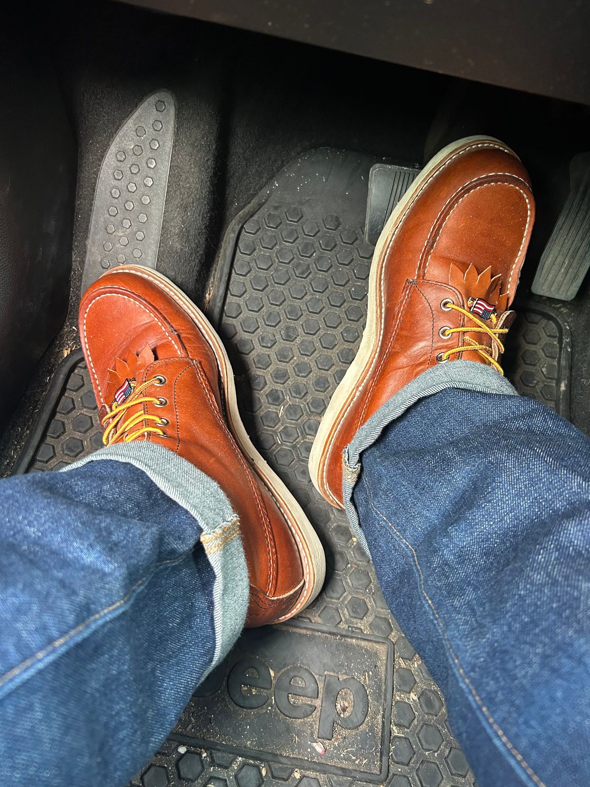 Photo by sjboots on March 1, 2024 of the Red Wing 8-Inch Classic Moc in S.B. Foot Oro Legacy.