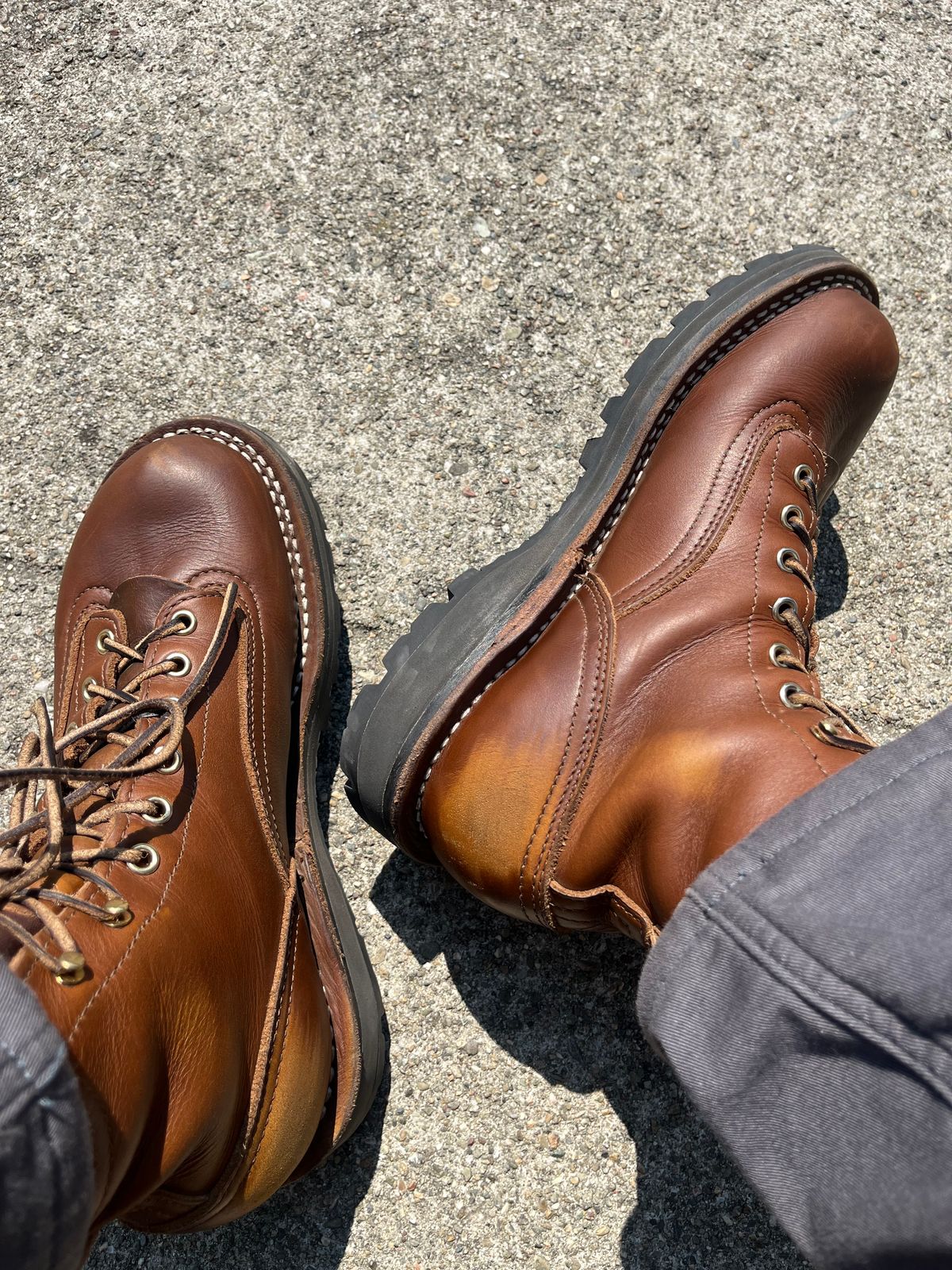 Photo by tomsbarkingdogs on August 10, 2025 of the Nicks Gamebreaker in Horween Shackleton Cognac.