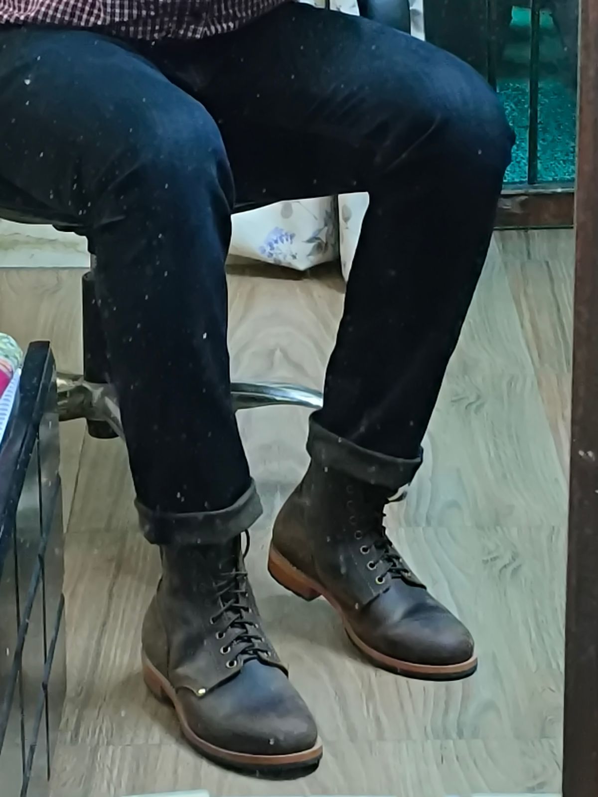 Photo by Nakul on April 4, 2025 of the Craft & Glory 1943 Service Boots in Full Grain Waxed Water Buffalo.