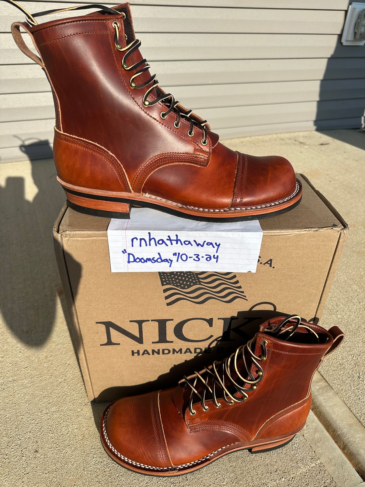 Photo by rnhathaway on October 3, 2024 of the Nicks MTO in Wickett & Craig Tan Oiled Latigo.