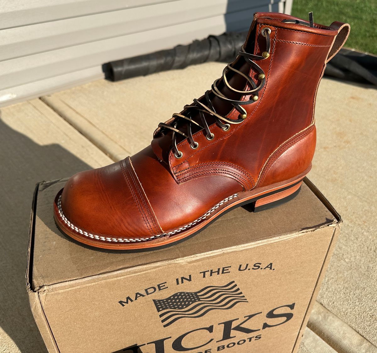 Photo by rnhathaway on October 3, 2024 of the Nicks MTO in Wickett & Craig Tan Oiled Latigo.