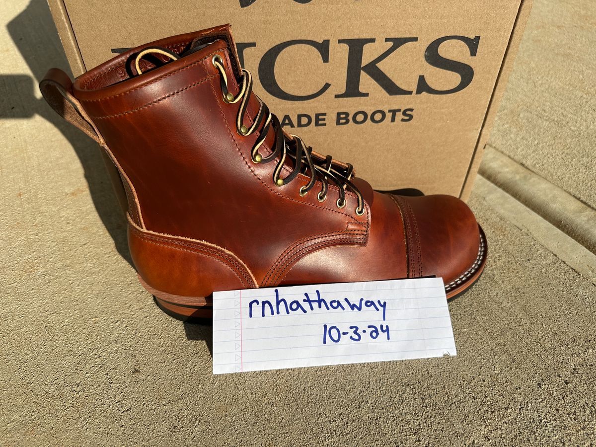 Photo by rnhathaway on October 3, 2024 of the Nicks MTO in Wickett & Craig Tan Oiled Latigo.