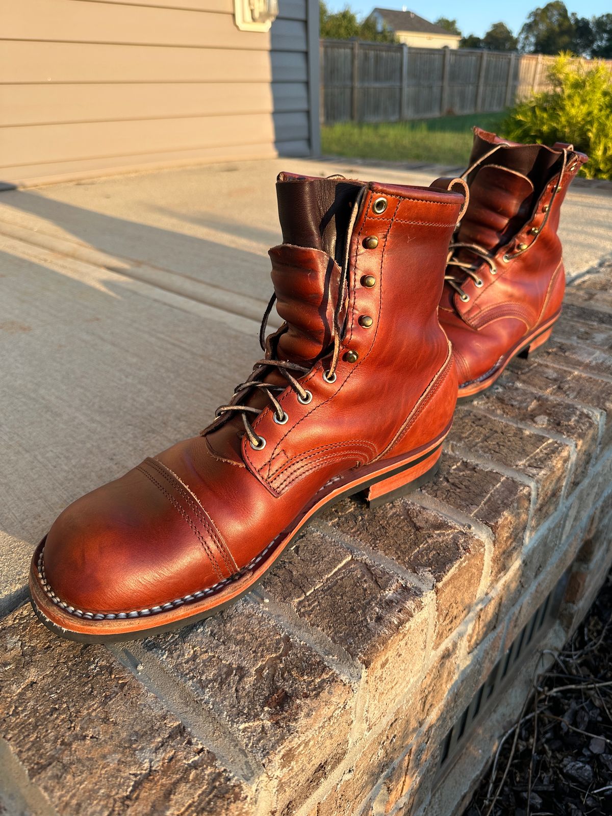 Photo by rnhathaway on October 12, 2024 of the Nicks MTO in Wickett & Craig Tan Oiled Latigo.
