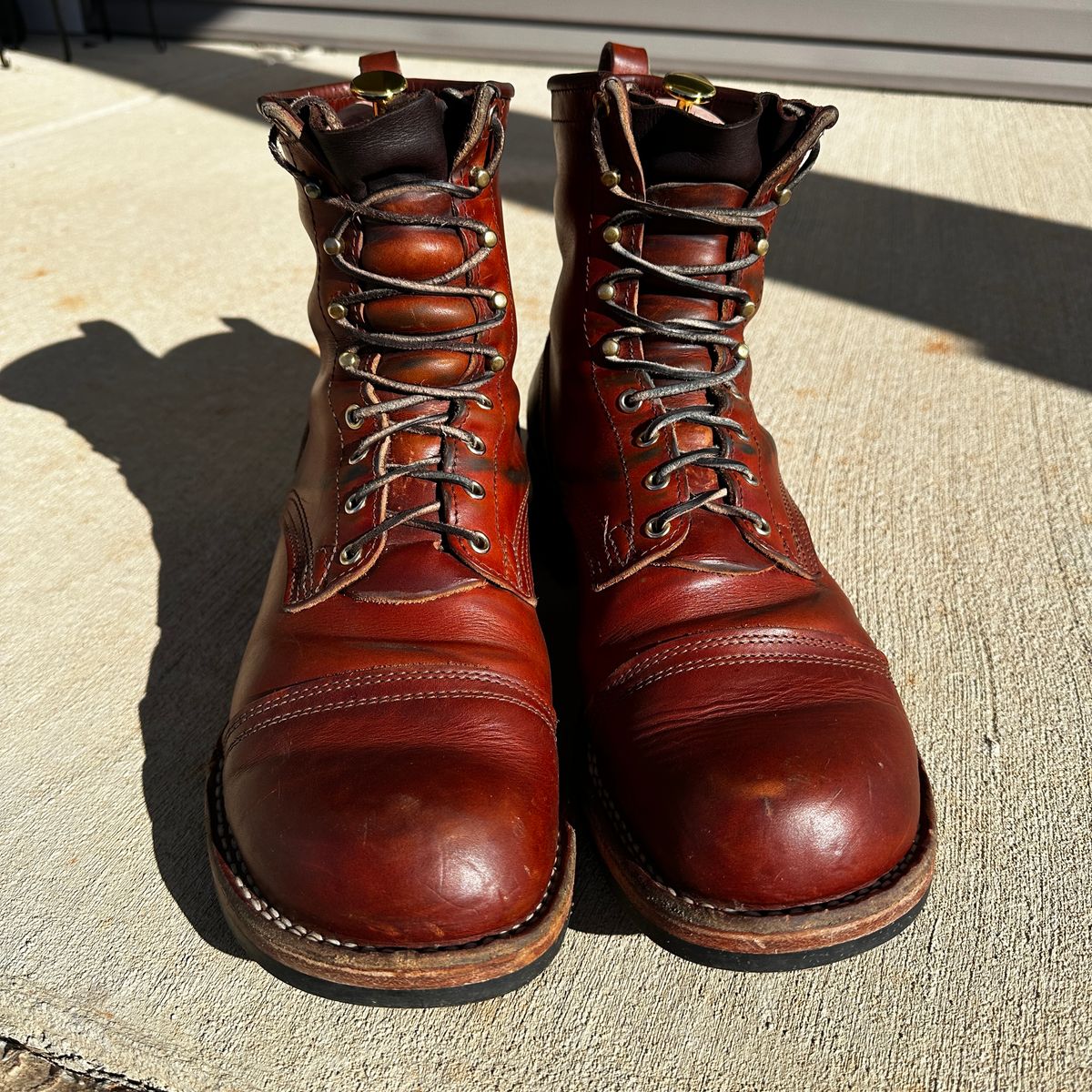 Photo by rnhathaway on January 4, 2025 of the Nicks MTO in Wickett & Craig Tan Oiled Latigo.