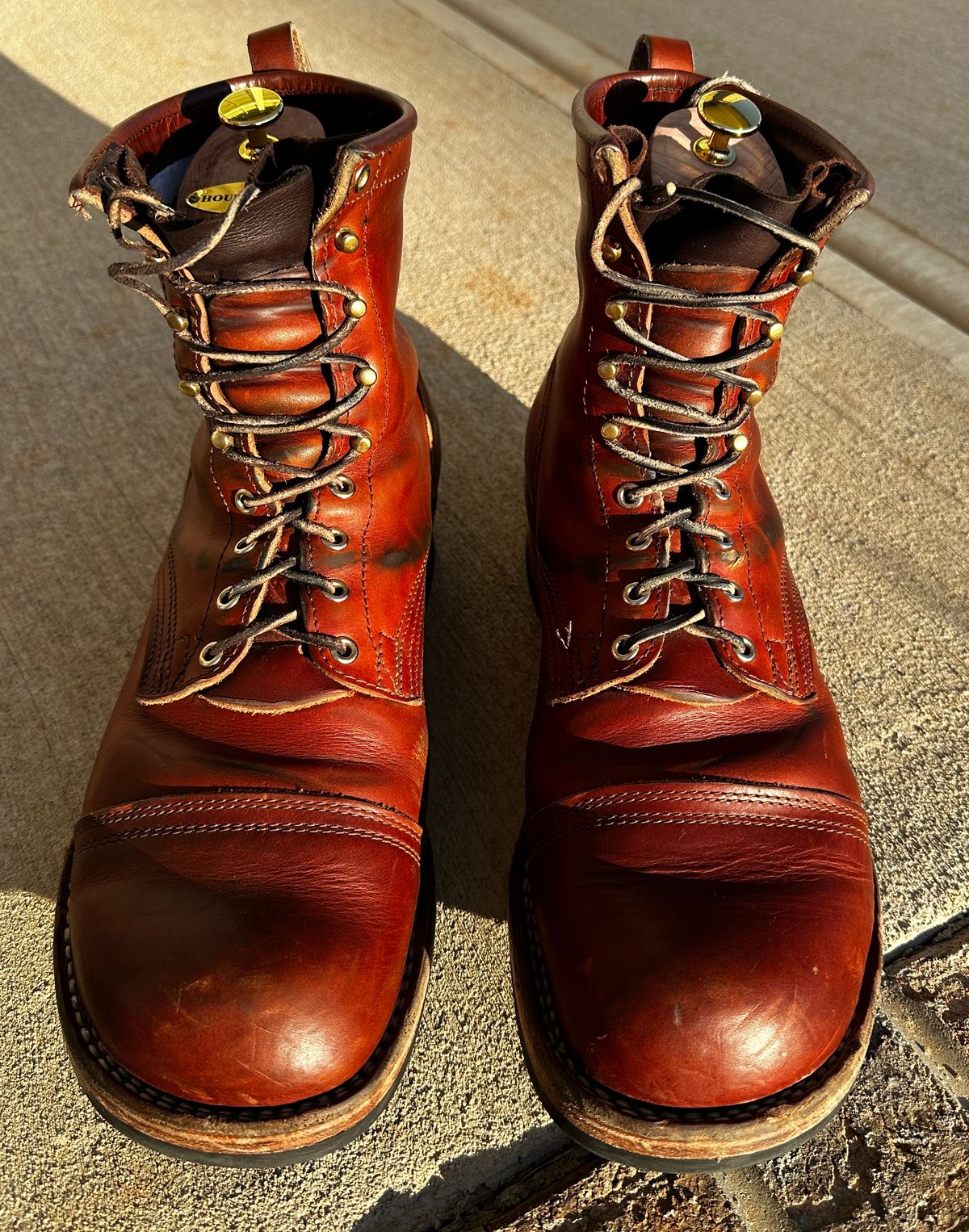 Photo by rnhathaway on February 3, 2025 of the Nicks MTO in Wickett & Craig Tan Oiled Latigo.