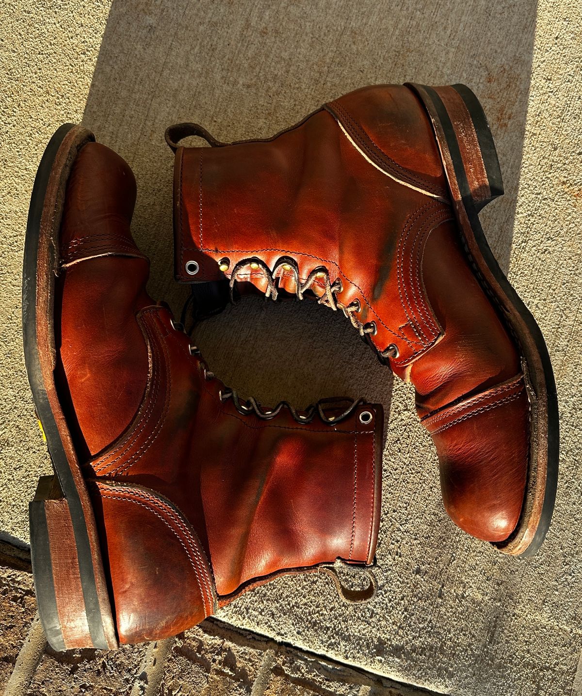 Photo by rnhathaway on February 3, 2025 of the Nicks MTO in Wickett & Craig Tan Oiled Latigo.