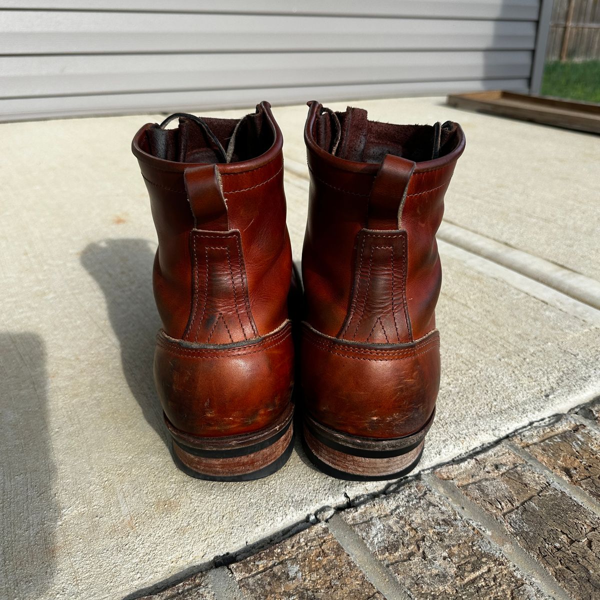 Photo by rnhathaway on April 1, 2025 of the Nicks MTO in Wickett & Craig Tan Oiled Latigo.