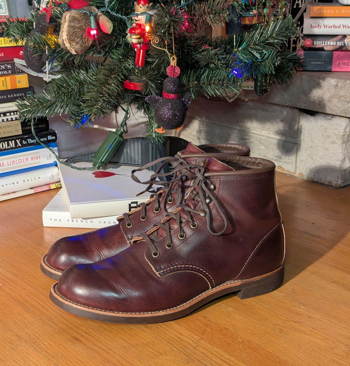 Photo by FunkyColdPatina on December 2, 2024 of the Red Wing Blacksmith in S.B. Foot Briar Oil Slick.