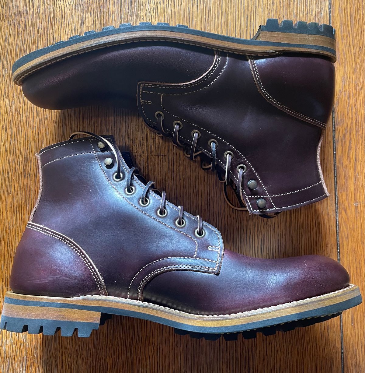 Photo by Gabagool on April 1, 2025 of the Truman Plain Toe Boot in Seidel Oxblood Double Shot.