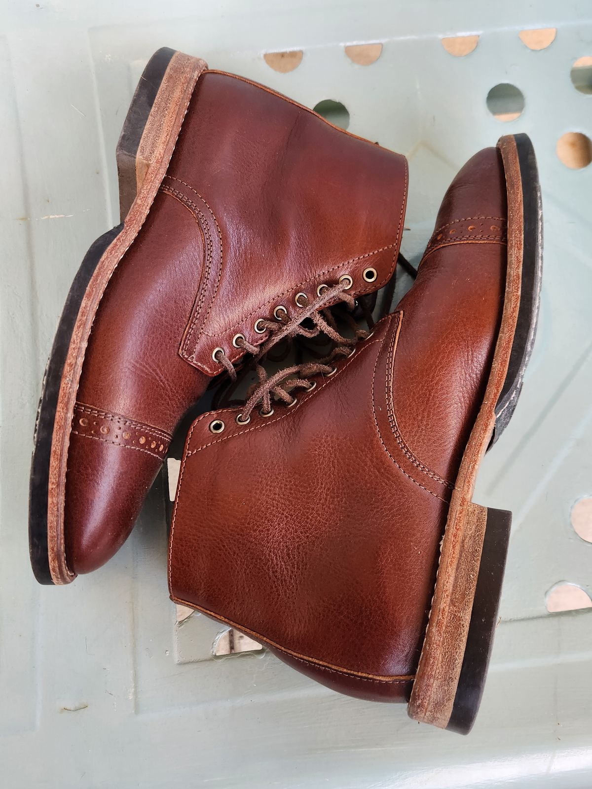 Photo by spyder550 on March 2, 2025 of the Oak Street Bootmakers Lakeshore Jump Boot in Badalassi Carlo Garret Cotto.