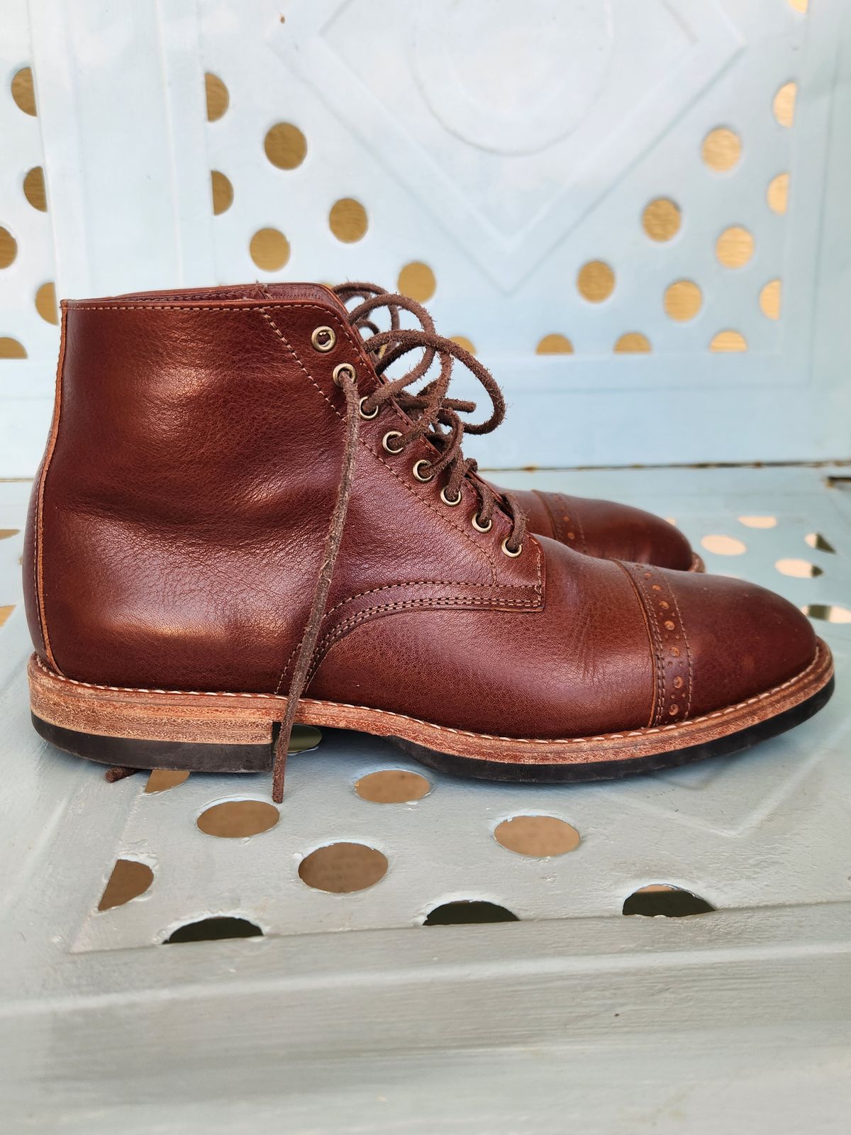 Photo by spyder550 on March 2, 2025 of the Oak Street Bootmakers Lakeshore Jump Boot in Badalassi Carlo Garret Cotto.