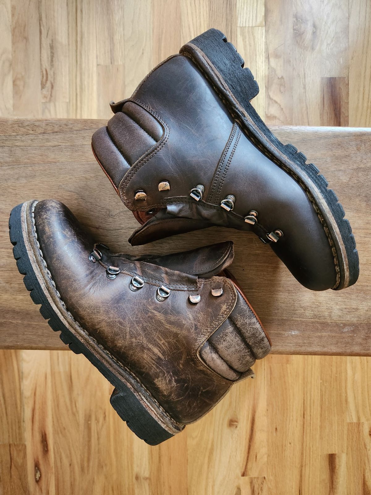 Photo by spyder550 on January 19, 2026 of the Valli Shoes Anfibio Model 075 in Italian Greased Cowhide.