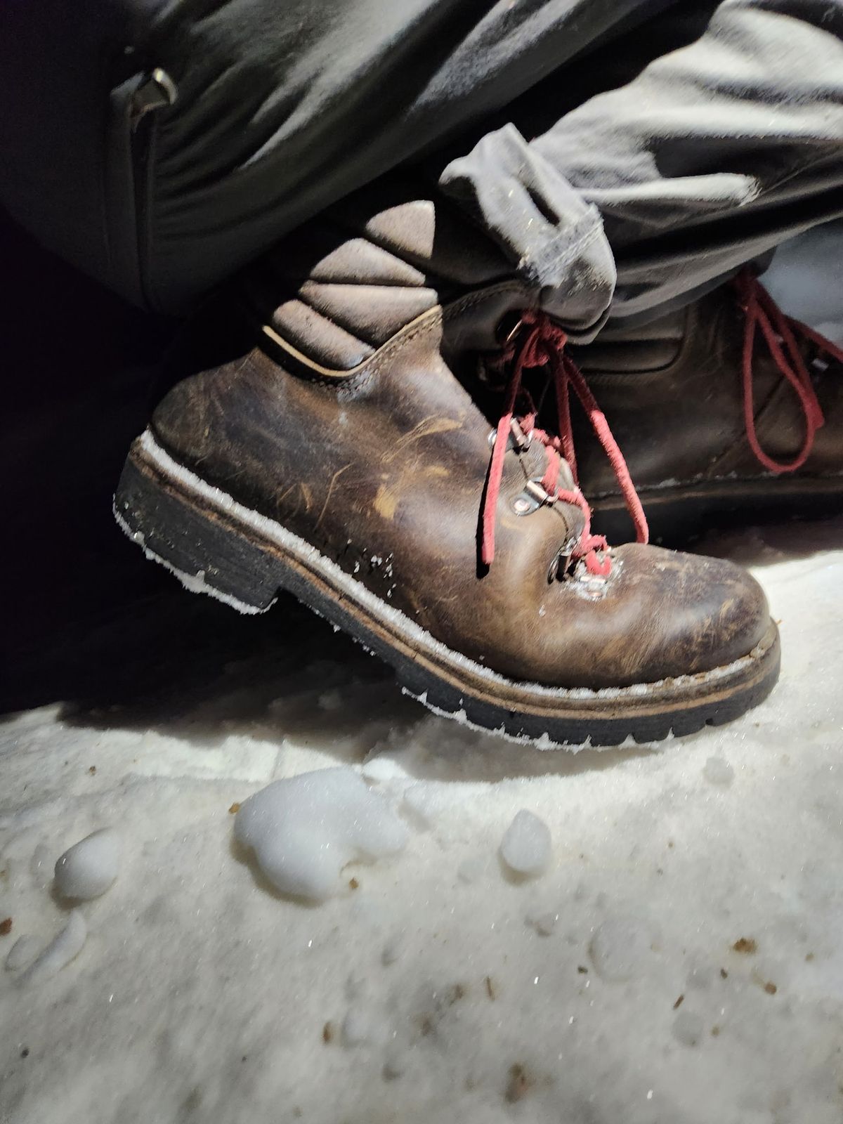 Photo by spyder550 on February 4, 2026 of the Valli Shoes Anfibio Model 075 in Italian Greased Cowhide.