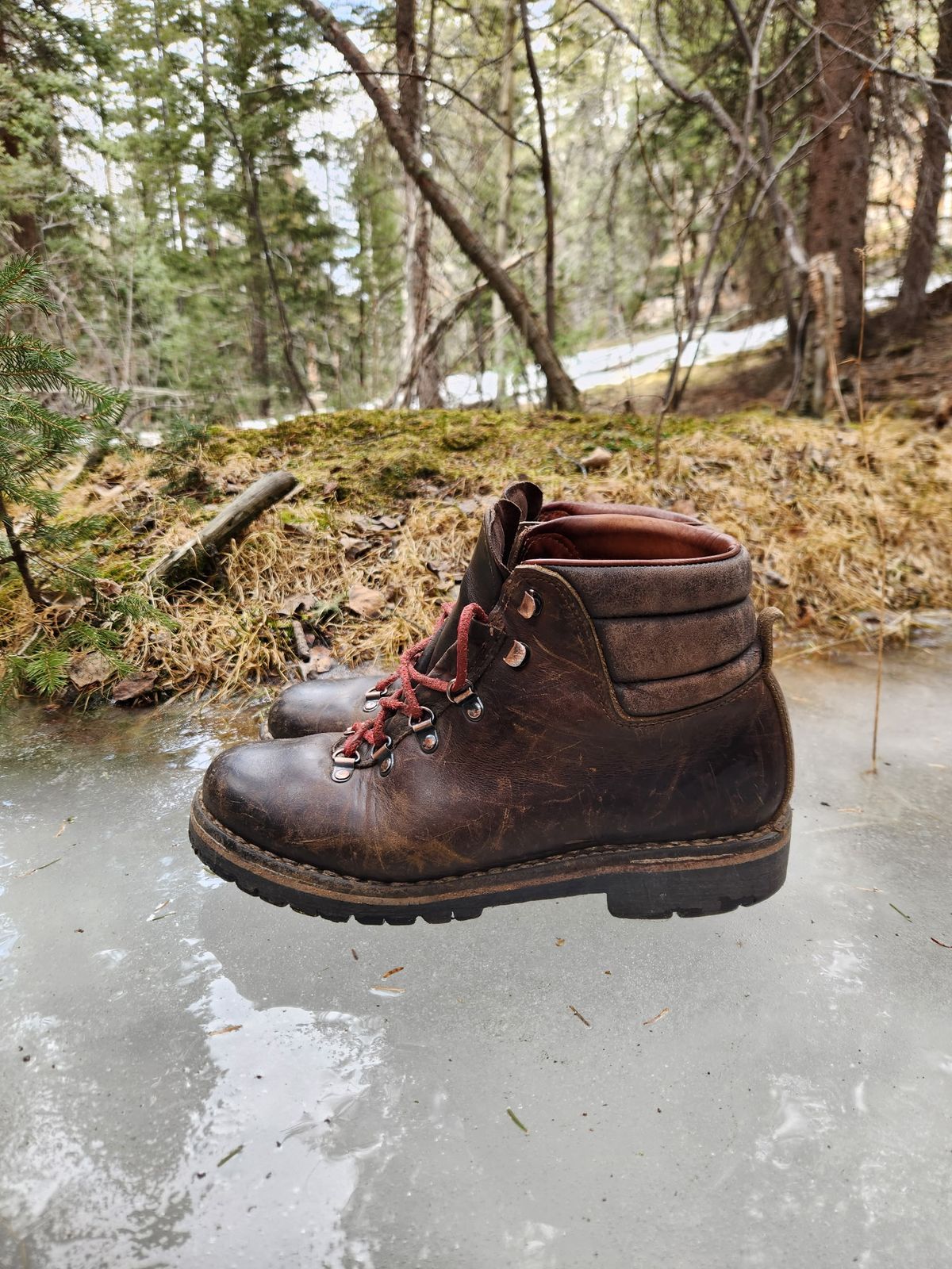 Photo by spyder550 on March 5, 2026 of the Valli Shoes Anfibio Model 075 in Italian Greased Cowhide.