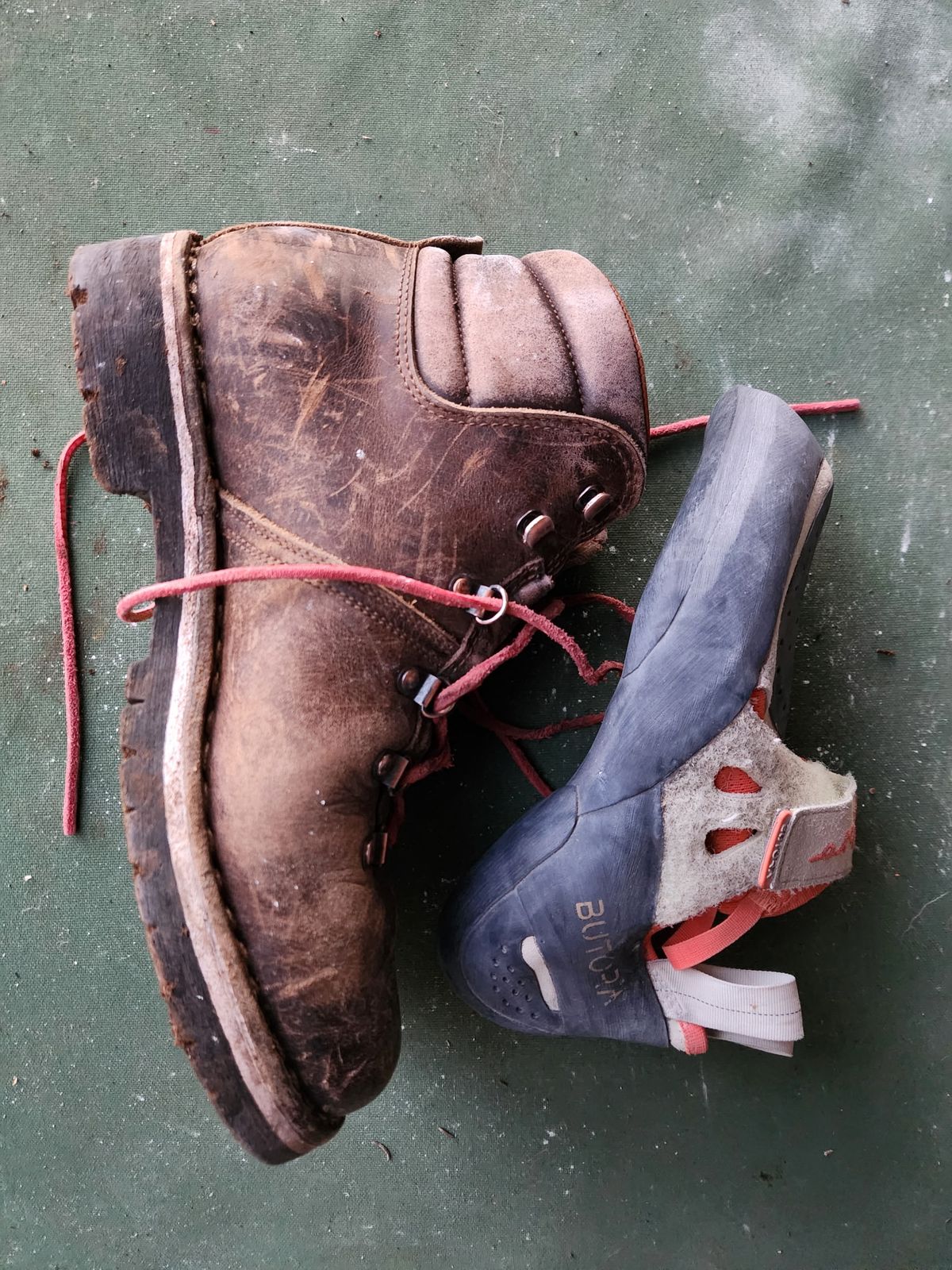 Photo by spyder550 on March 11, 2026 of the Valli Shoes Anfibio Model 075 in Italian Greased Cowhide.