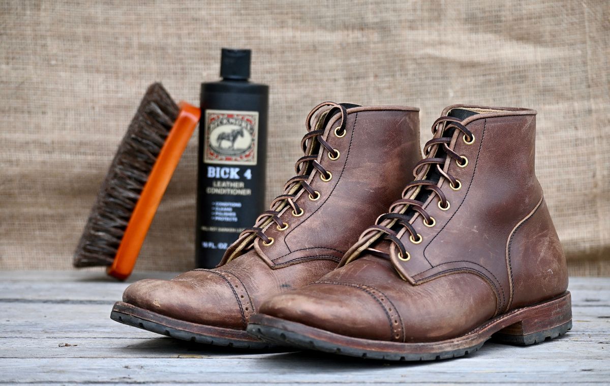 Photo by kaldisgoat on December 1, 2025 of the Sagara Legatant in Amber Arborwax.