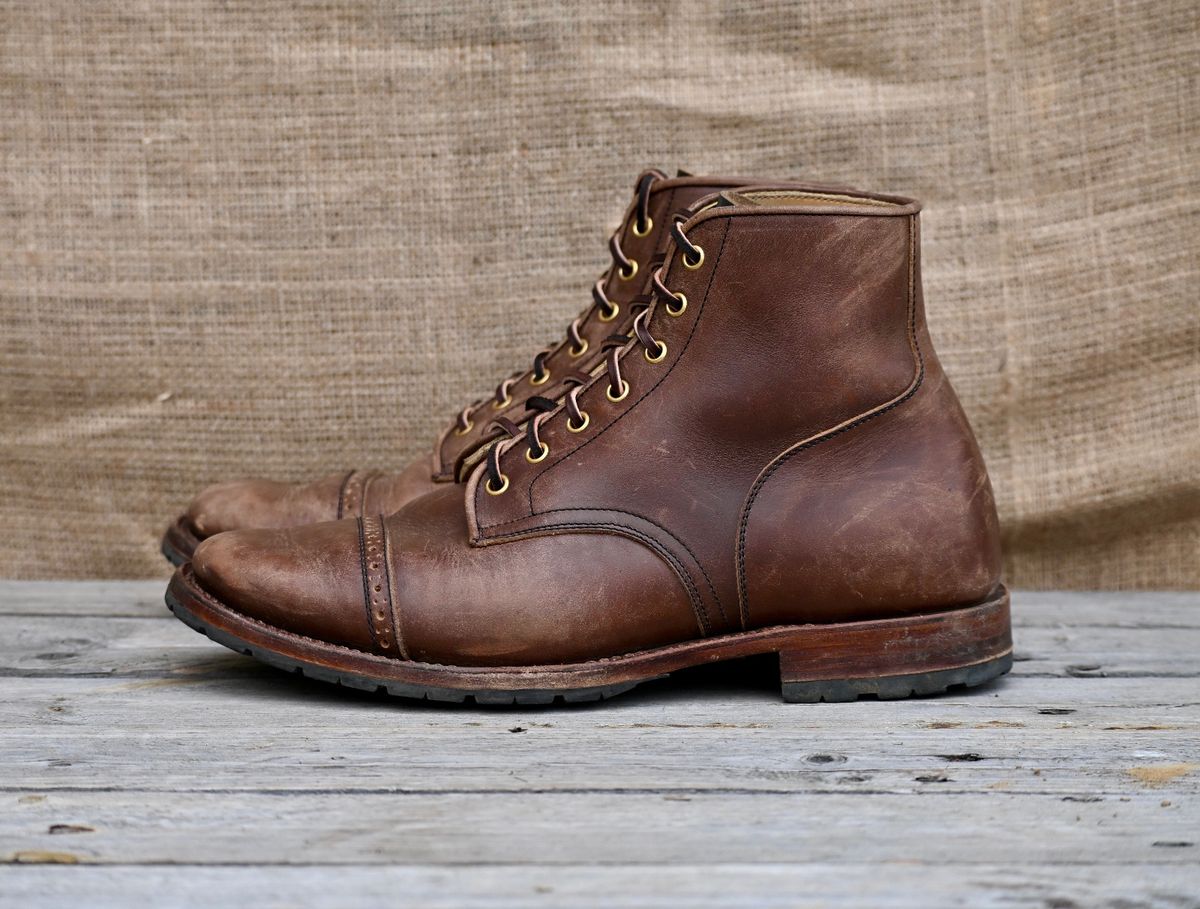 Photo by kaldisgoat on December 1, 2025 of the Sagara Legatant in Amber Arborwax.