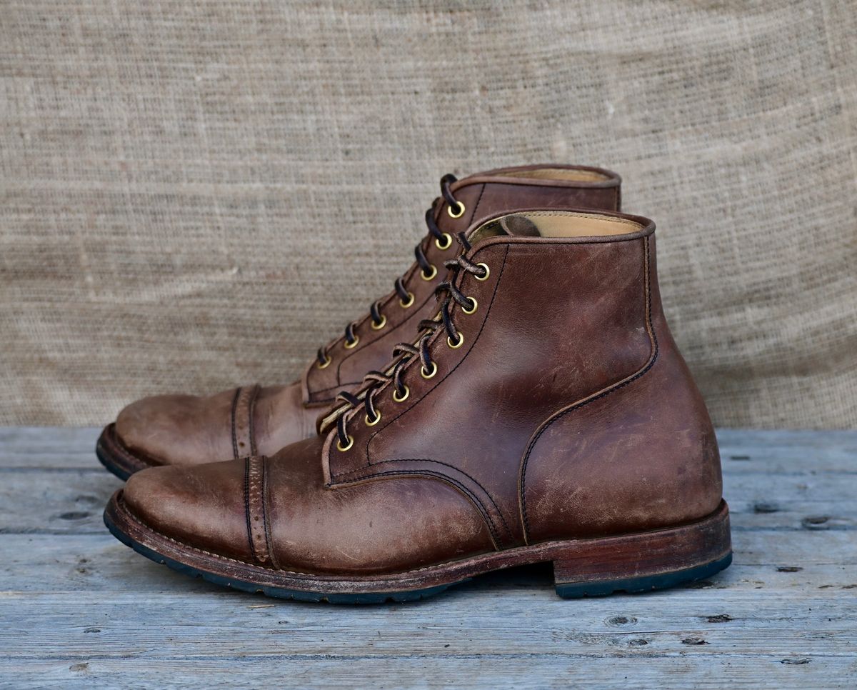 Photo by kaldisgoat on December 29, 2025 of the Sagara Legatant in Amber Arborwax.