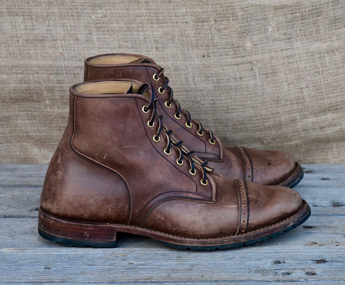 Photo by kaldisgoat on December 29, 2025 of the Sagara Legatant in Amber Arborwax.