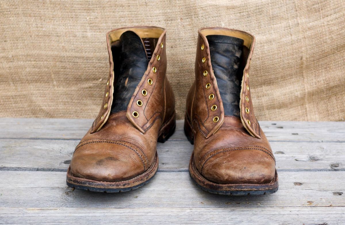 Photo by kaldisgoat on April 4, 2026 of the Sagara Legatant in Amber Arborwax.