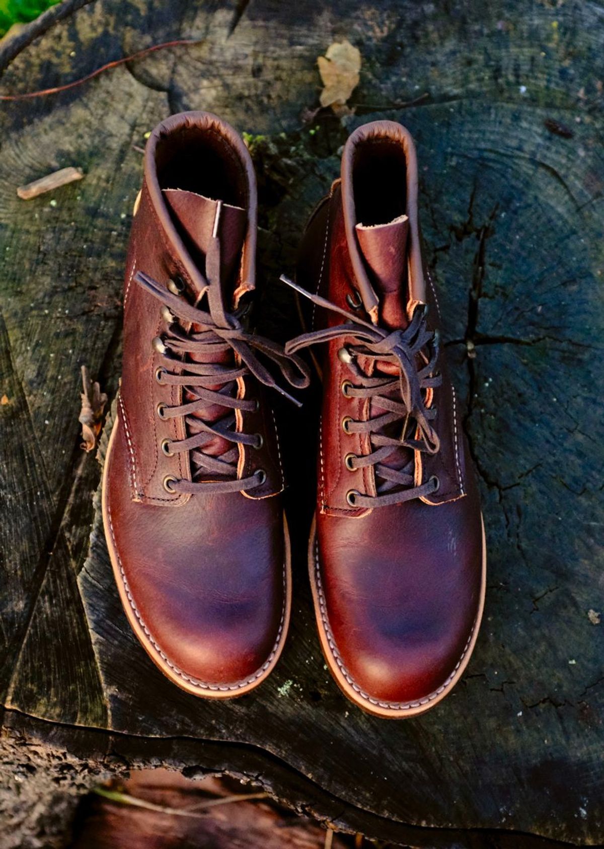 Photo by kaldisgoat on November 1, 2024 of the Red Wing Blacksmith in S.B. Foot Briar Oil Slick.