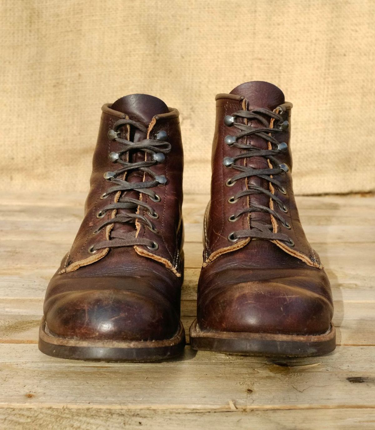 Photo by kaldisgoat on January 2, 2025 of the Red Wing Blacksmith in S.B. Foot Briar Oil Slick.