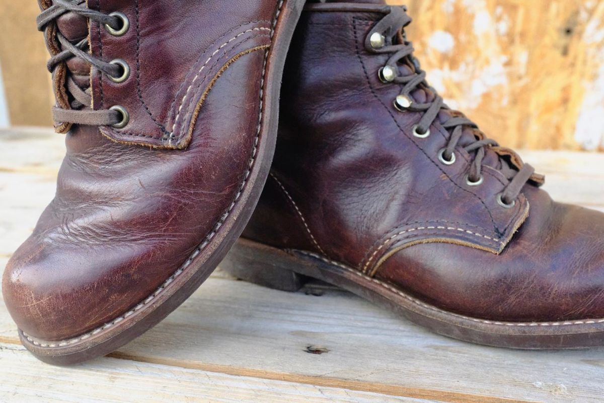 Photo by kaldisgoat on March 4, 2025 of the Red Wing Blacksmith in S.B. Foot Briar Oil Slick.