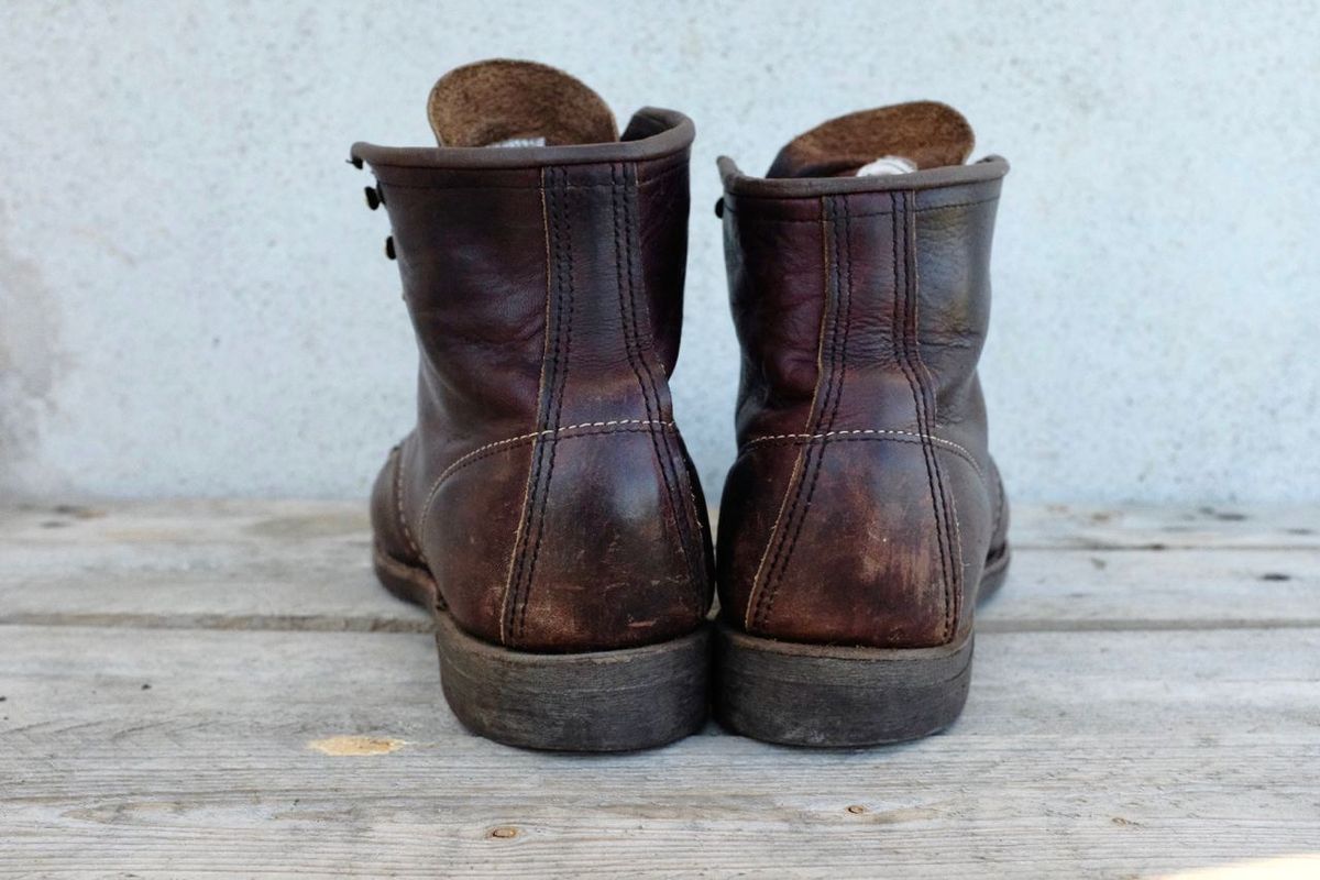 Photo by kaldisgoat on April 3, 2025 of the Red Wing Blacksmith in S.B. Foot Briar Oil Slick.