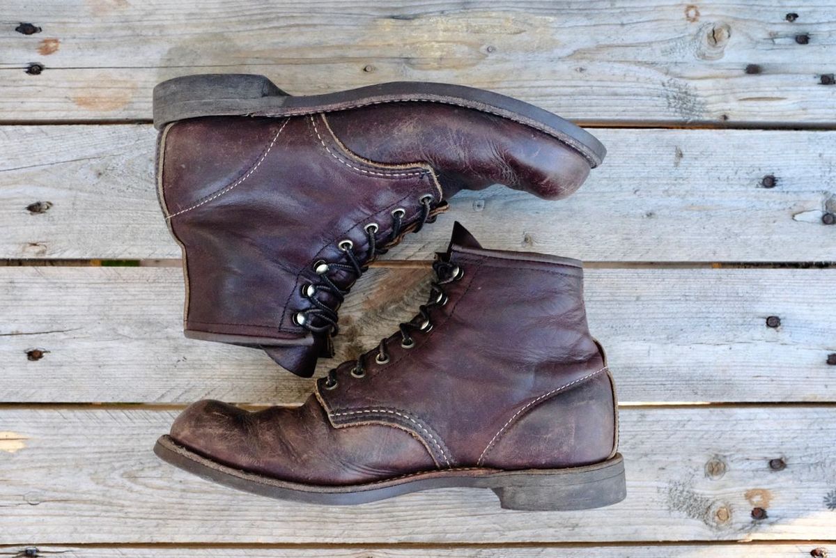 Photo by kaldisgoat on April 3, 2025 of the Red Wing Blacksmith in S.B. Foot Briar Oil Slick.