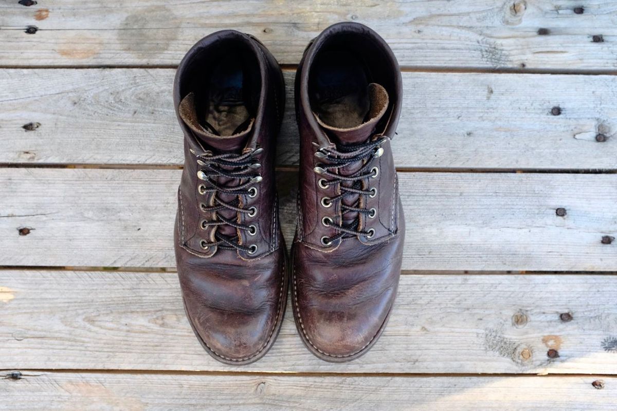 Photo by kaldisgoat on April 3, 2025 of the Red Wing Blacksmith in S.B. Foot Briar Oil Slick.