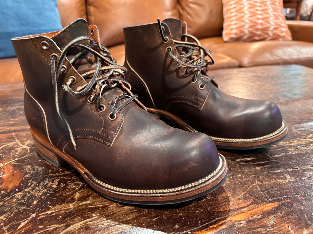 Photo by coolbreeze on June 6, 2024 of the Viberg Service Boot in Horween Golden Brown Predator.