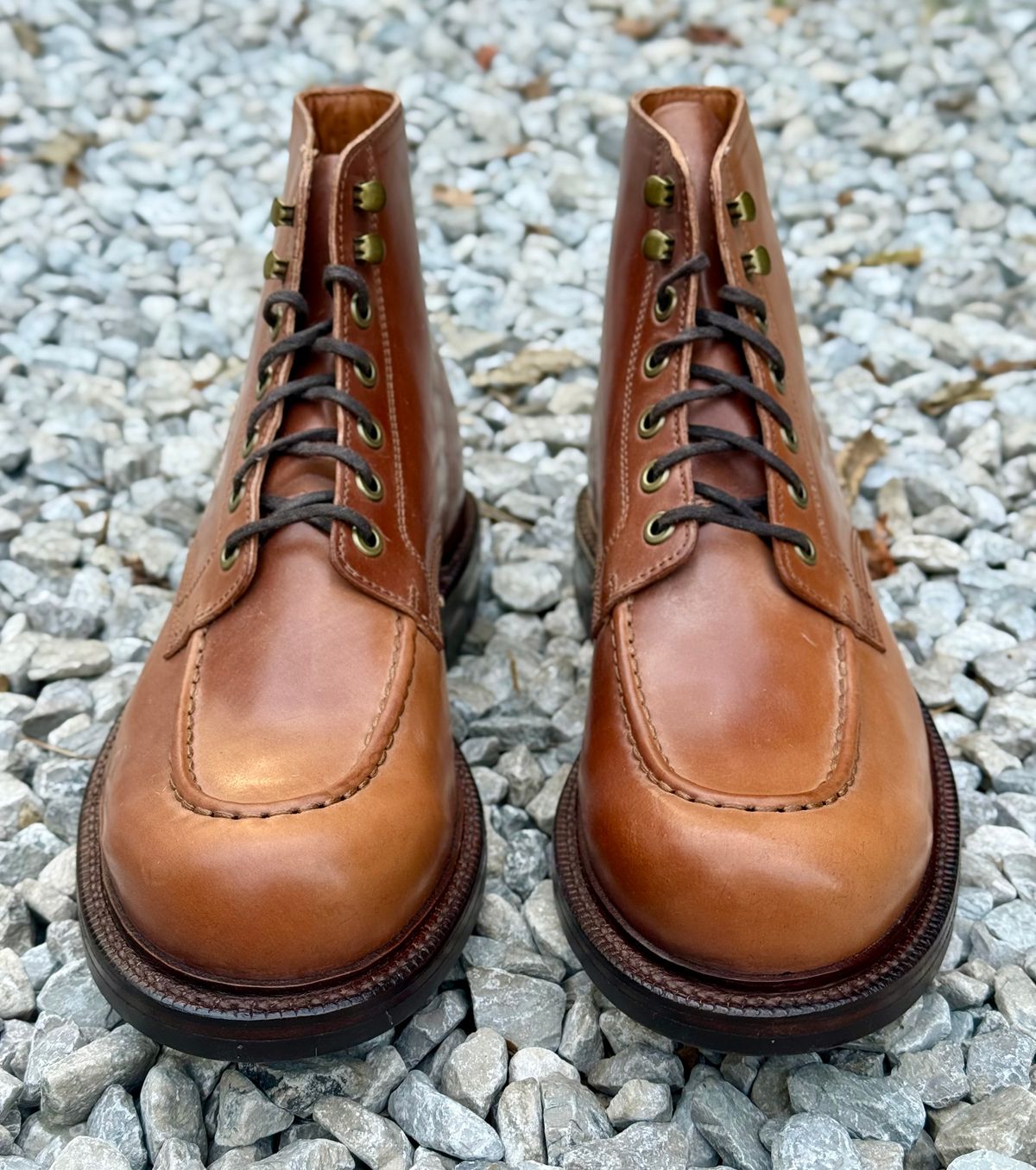 Photo by 10000yearsago on October 1, 2025 of the Grant Stone Brass Boot in Horween Honey Glazed Shell Cordovan.