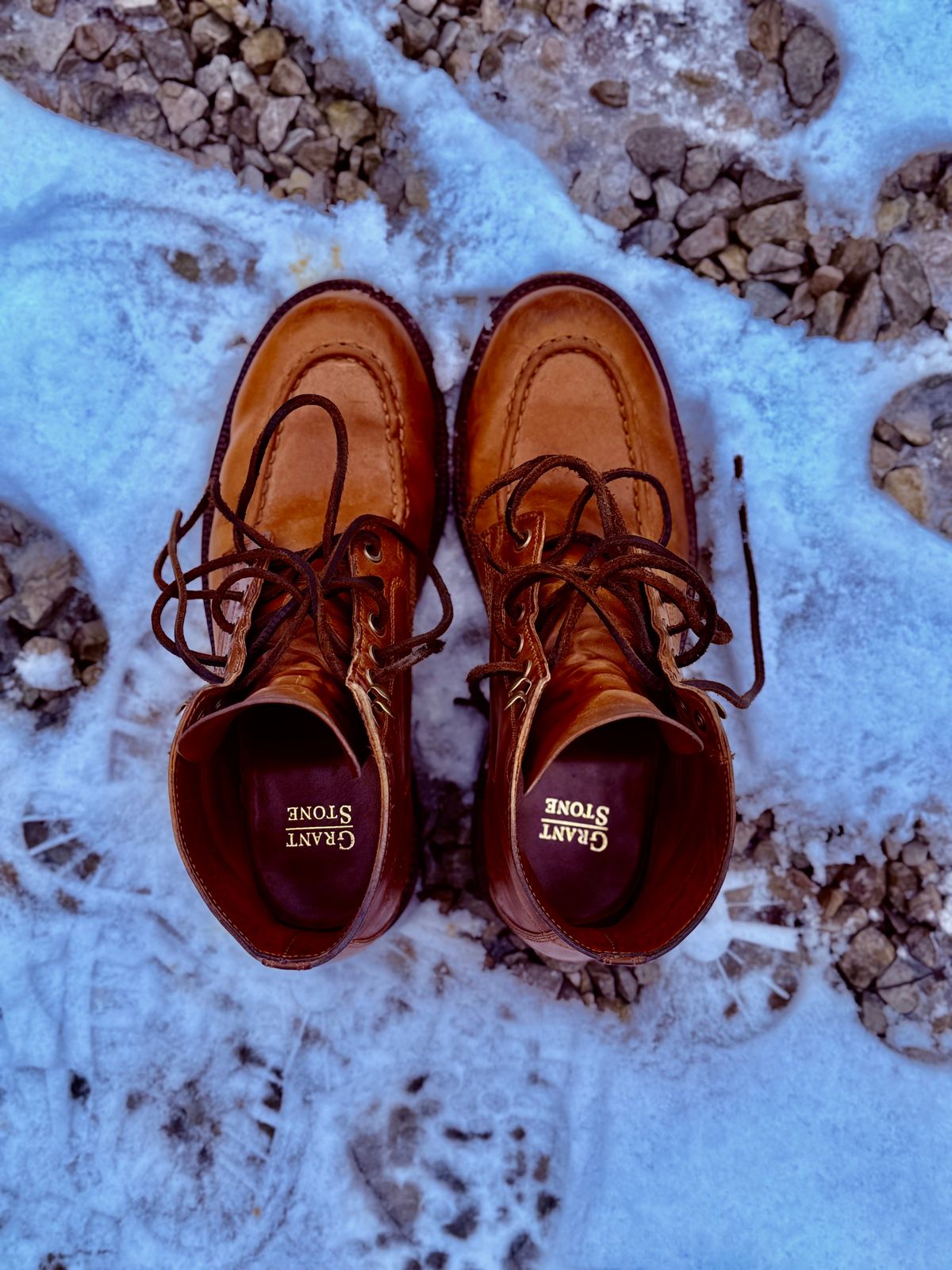 Photo by 10000yearsago on December 2, 2025 of the Grant Stone Brass Boot in Horween Honey Glazed Shell Cordovan.